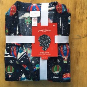 Wondershop Women’s 2-Piece Christmas Pajama Set